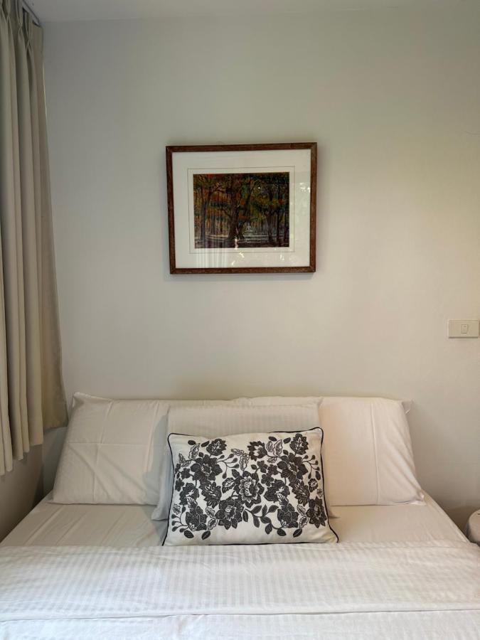 Cozycomo Bangkok Extérieur photo